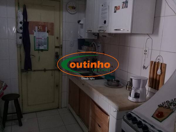 Apartamento à venda com 3 quartos, 86m² - Foto 15