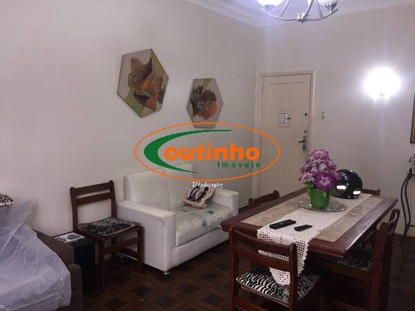 Apartamento à venda com 3 quartos, 115m² - Foto 1