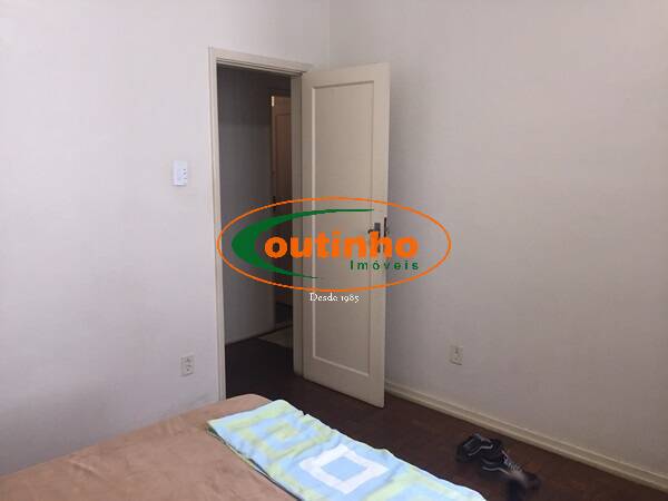 Apartamento à venda com 3 quartos, 115m² - Foto 9