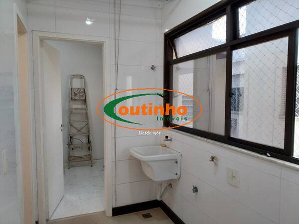 Apartamento à venda com 3 quartos, 134m² - Foto 18