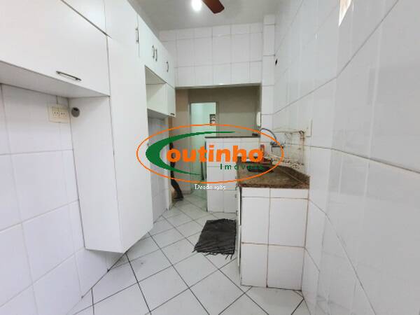 Apartamento à venda com 3 quartos, 95m² - Foto 16