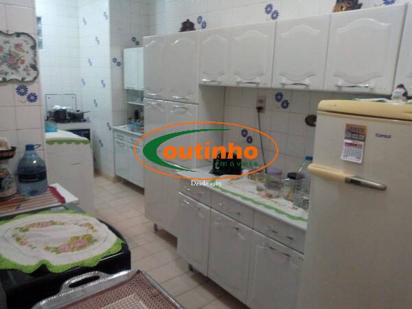 Apartamento à venda com 2 quartos, 70m² - Foto 16