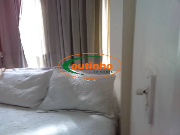 Apartamento à venda com 2 quartos, 91m² - Foto 9