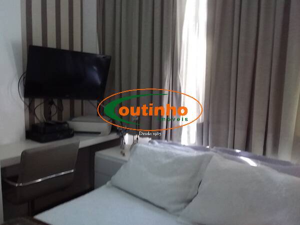 Apartamento à venda com 2 quartos, 91m² - Foto 11