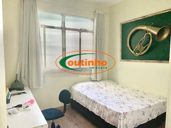 Apartamento à venda com 3 quartos, 90m² - Foto 11