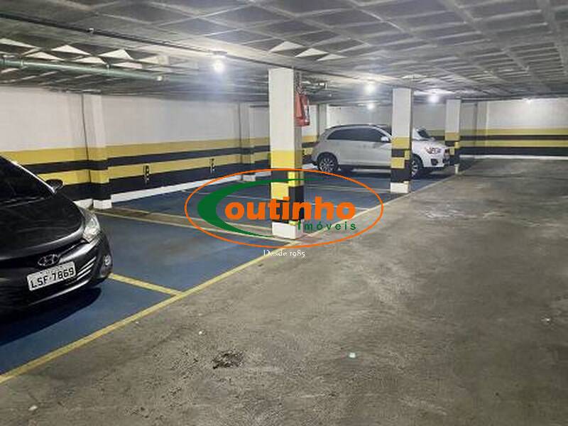 Apartamento à venda com 4 quartos, 135m² - Foto 20