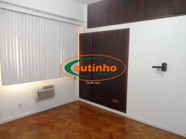 Apartamento à venda com 3 quartos, 118m² - Foto 7