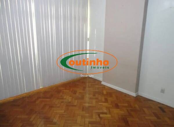 Apartamento à venda com 3 quartos, 118m² - Foto 8