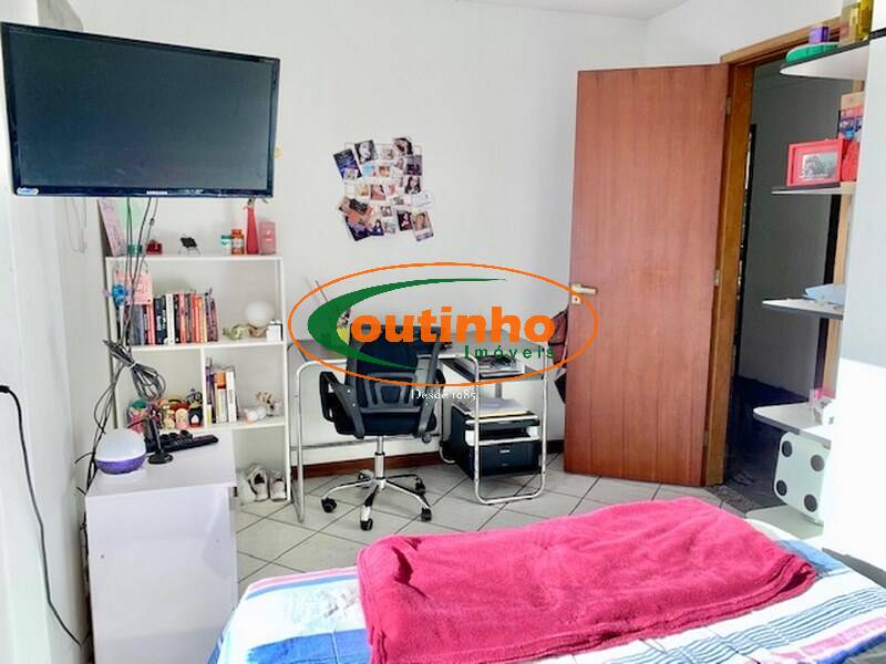 Casa à venda com 4 quartos, 238m² - Foto 26