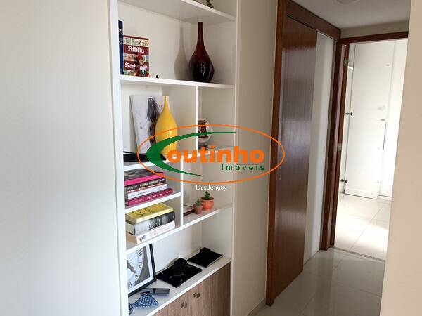 Apartamento à venda com 3 quartos, 97m² - Foto 19