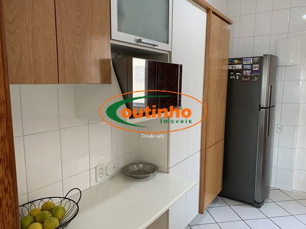 Apartamento à venda com 3 quartos, 97m² - Foto 22