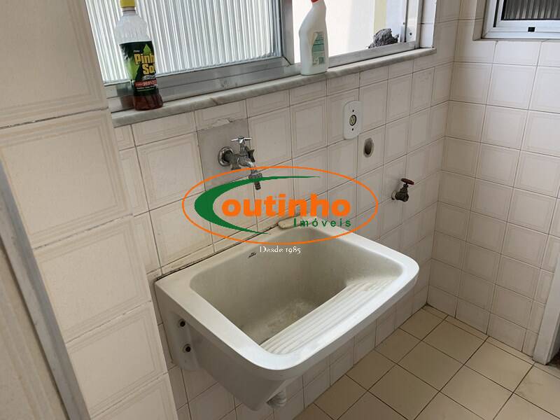 Apartamento à venda com 2 quartos, 86m² - Foto 13