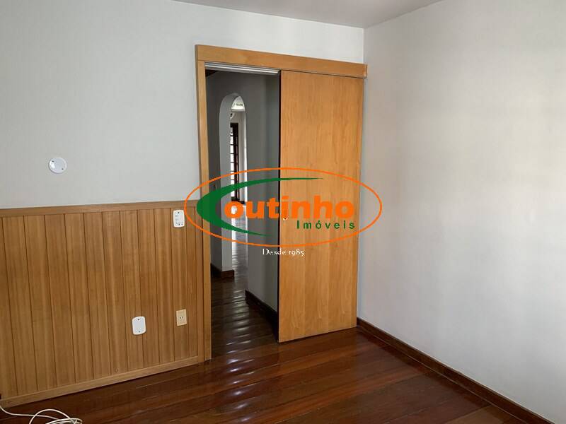 Apartamento à venda com 2 quartos, 83m² - Foto 15