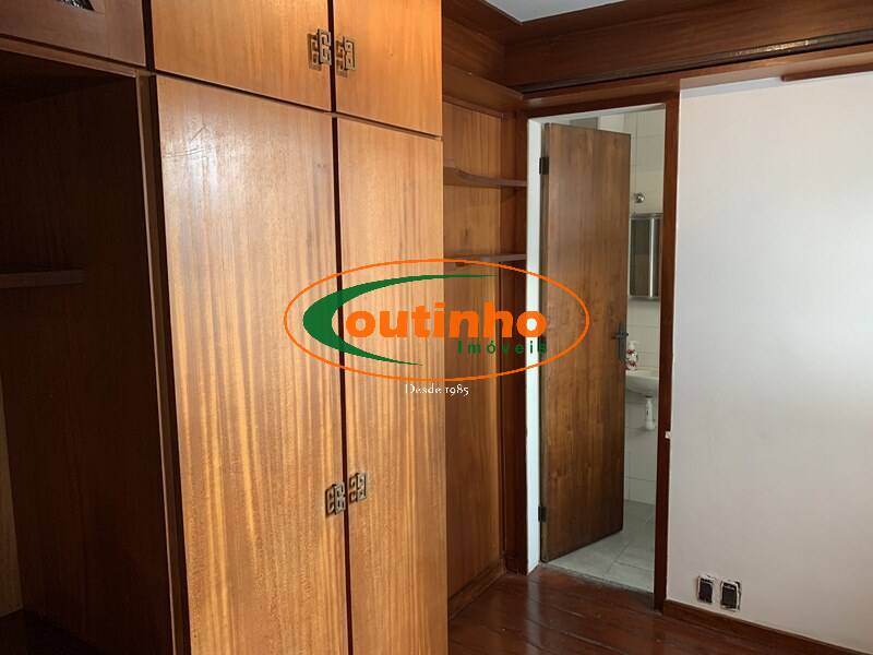 Apartamento à venda com 2 quartos, 83m² - Foto 19