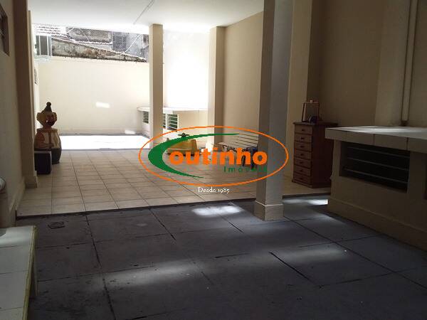 Apartamento à venda com 2 quartos, 69m² - Foto 39