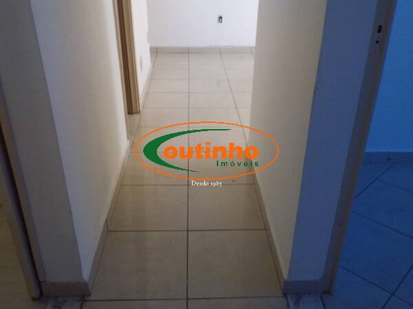 Apartamento à venda com 2 quartos, 69m² - Foto 14