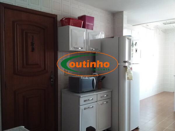 Apartamento à venda com 2 quartos, 96m² - Foto 22