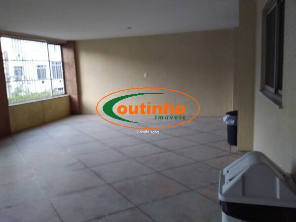 Apartamento à venda com 2 quartos, 96m² - Foto 34