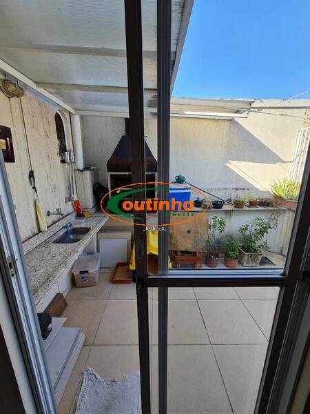 Apartamento à venda com 3 quartos, 110m² - Foto 5