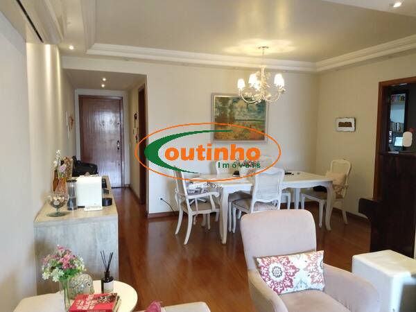 Apartamento à venda com 3 quartos, 118m² - Foto 3