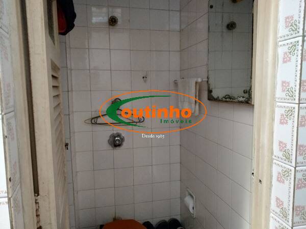 Apartamento à venda com 3 quartos, 95m² - Foto 11