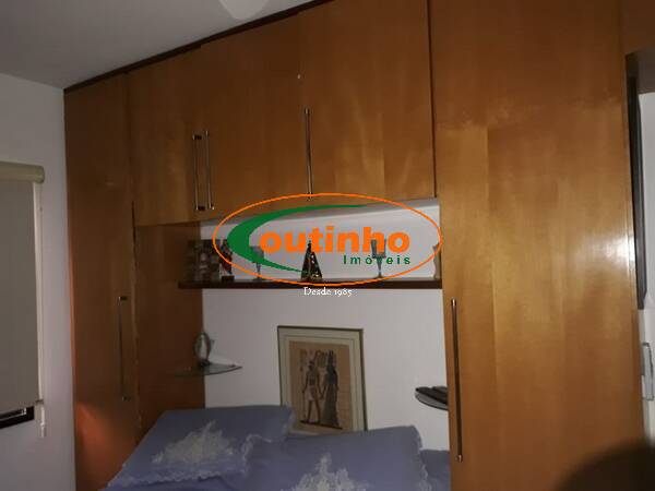 Apartamento à venda com 2 quartos, 68m² - Foto 5