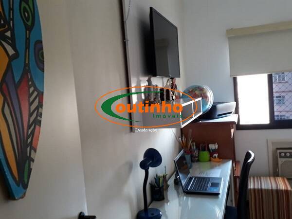 Apartamento à venda com 2 quartos, 68m² - Foto 6