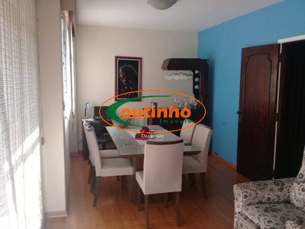 Apartamento à venda com 3 quartos, 139m² - Foto 3