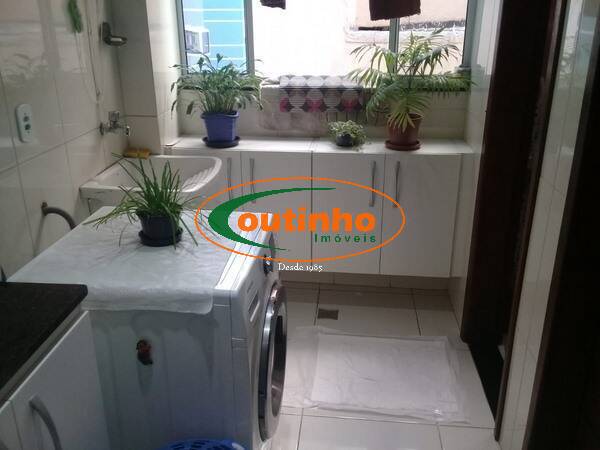 Apartamento à venda com 3 quartos, 139m² - Foto 19