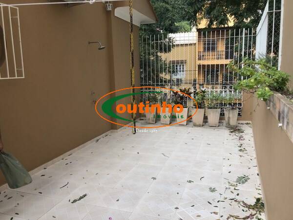 Casa à venda com 4 quartos, 160m² - Foto 19