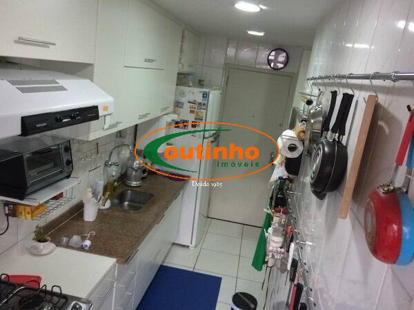 Apartamento à venda com 2 quartos, 76m² - Foto 20