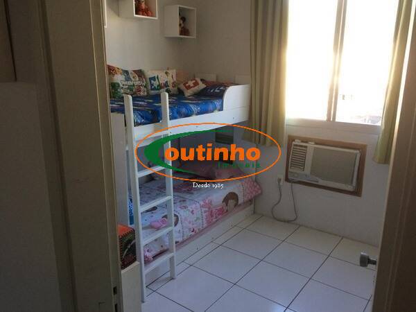 Apartamento à venda com 2 quartos, 76m² - Foto 17