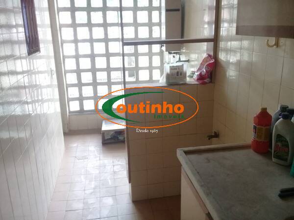 Apartamento à venda com 1 quarto, 57m² - Foto 16