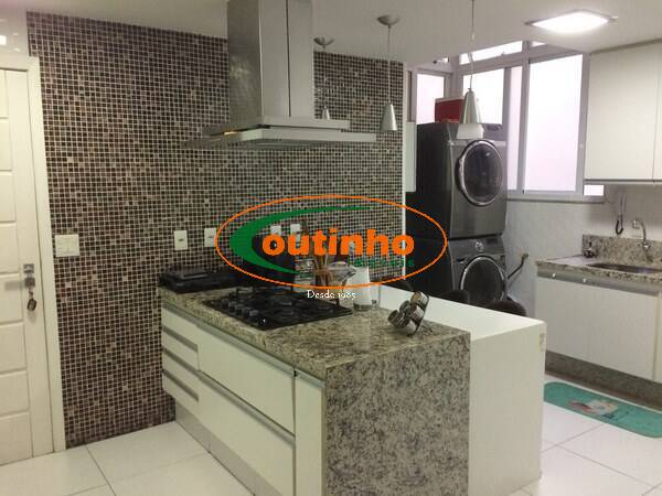 Apartamento à venda com 3 quartos, 120m² - Foto 19