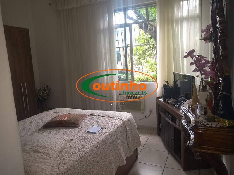 Apartamento à venda com 3 quartos, 95m² - Foto 11