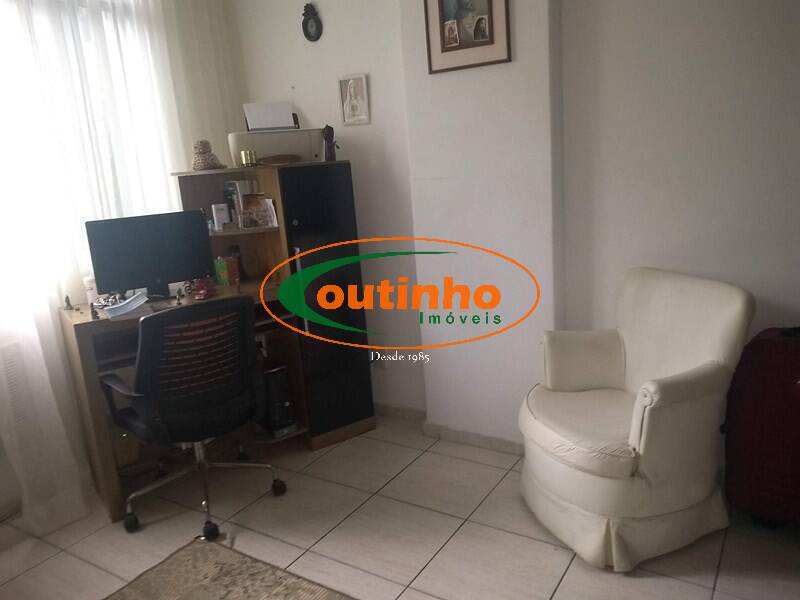 Apartamento à venda com 3 quartos, 95m² - Foto 7