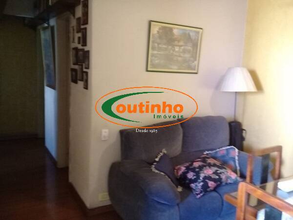 Apartamento à venda com 3 quartos, 87m² - Foto 4