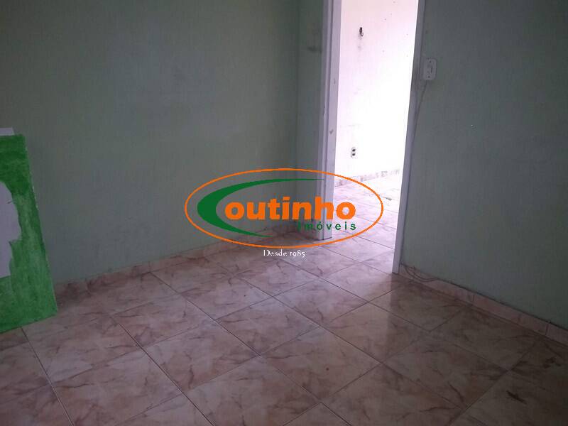 Apartamento à venda com 2 quartos, 60m² - Foto 7