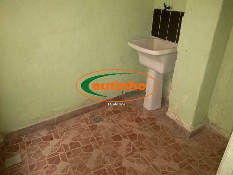 Apartamento à venda com 2 quartos, 60m² - Foto 14