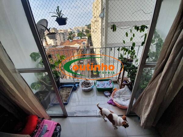 Apartamento à venda com 2 quartos, 60m² - Foto 10