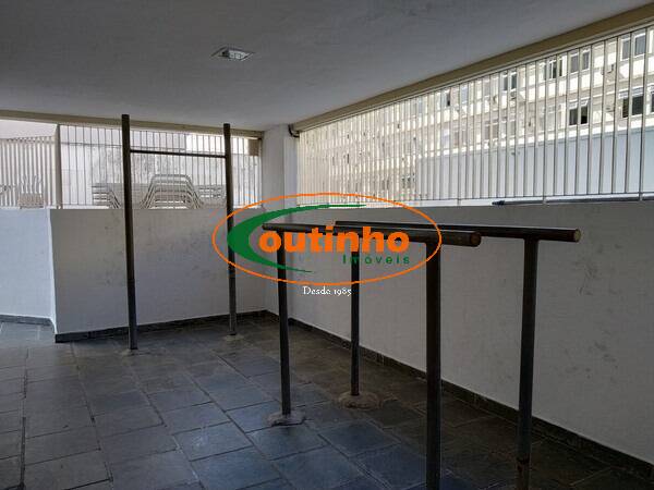 Apartamento à venda com 3 quartos, 123m² - Foto 37