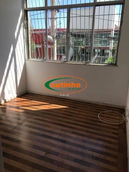 Apartamento à venda com 3 quartos, 105m² - Foto 22