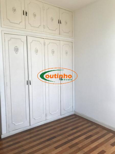 Apartamento à venda com 3 quartos, 105m² - Foto 17