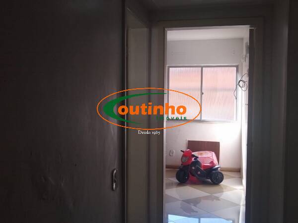 Apartamento à venda com 2 quartos, 88m² - Foto 4