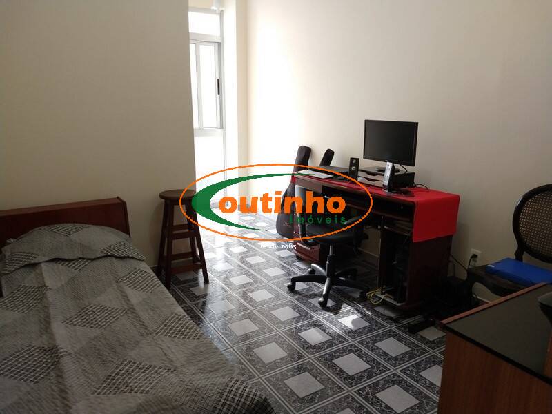 Apartamento à venda com 2 quartos, 70m² - Foto 7