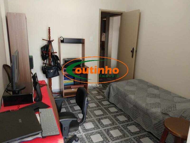 Apartamento à venda com 2 quartos, 70m² - Foto 8