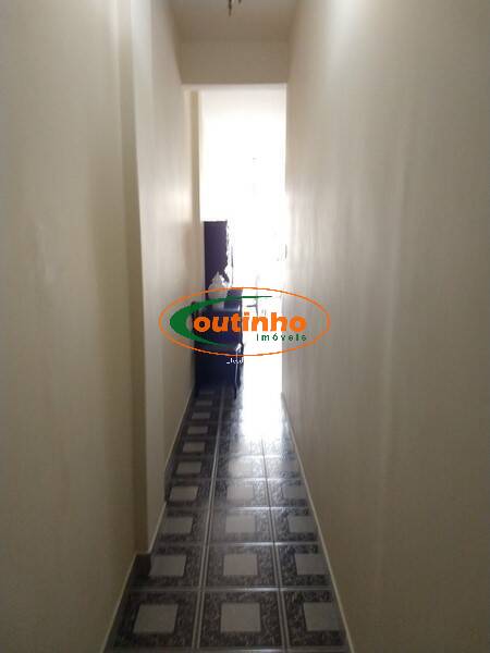 Apartamento à venda com 2 quartos, 70m² - Foto 4