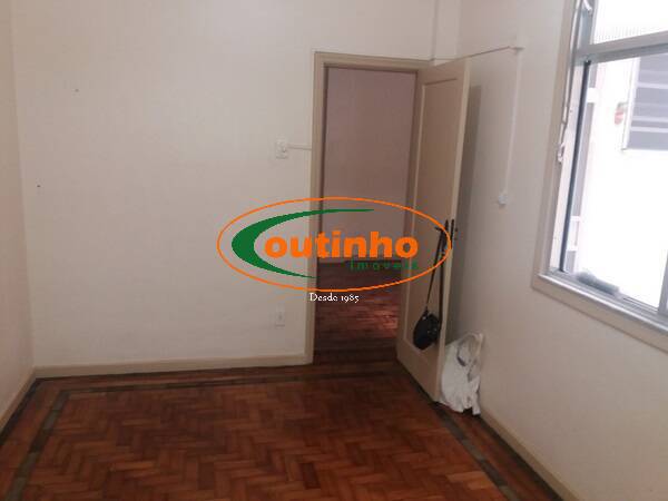 Apartamento à venda com 1 quarto, 51m² - Foto 3