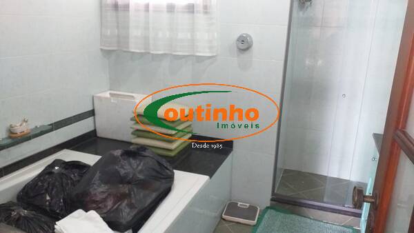 Apartamento à venda com 4 quartos, 156m² - Foto 8