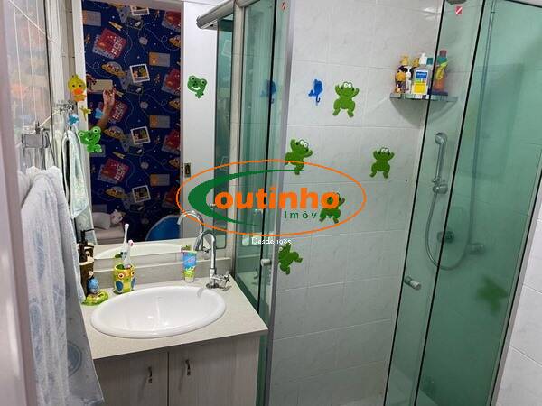 Apartamento à venda com 2 quartos, 80m² - Foto 17